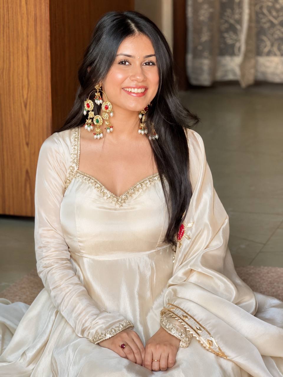 White Silk Allure Fashion Masterpiece