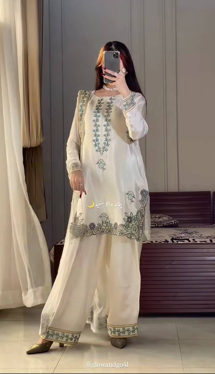 Serene Beauty White Suit for Every Occasion