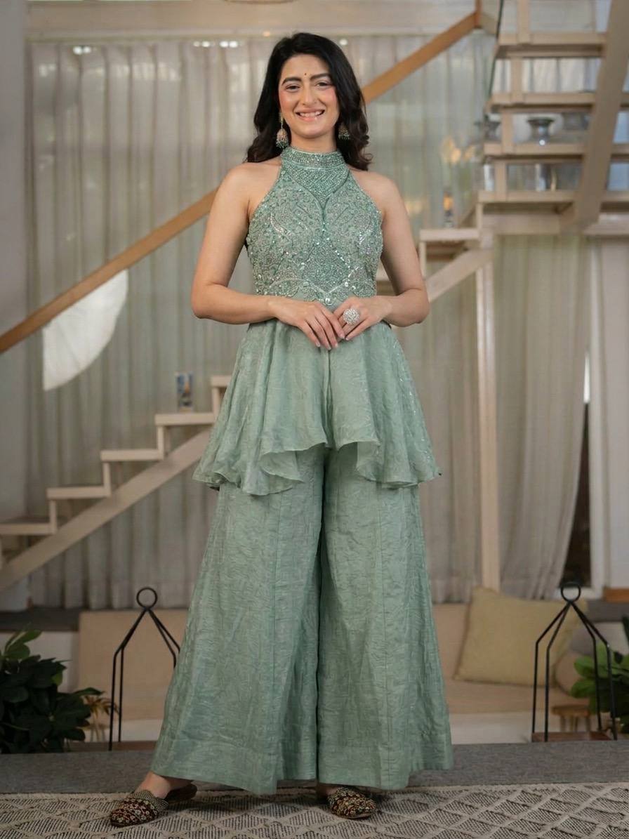Versatile Fashion for Confident Living