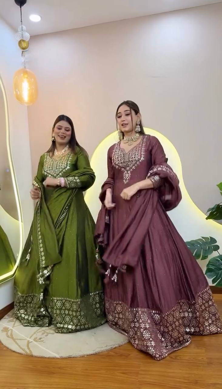 Glamorous Ethnic Attire for Special Occasions