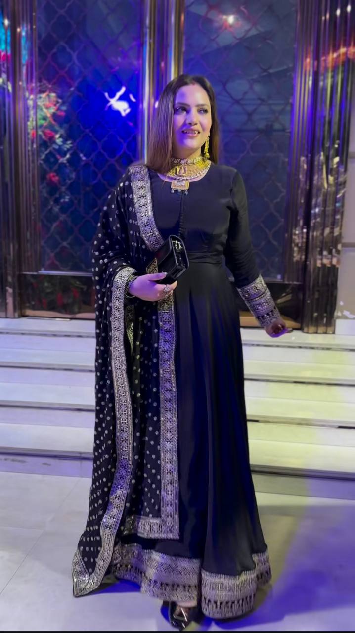 Timeless Grace Luxe Black Anarkali Ensemble