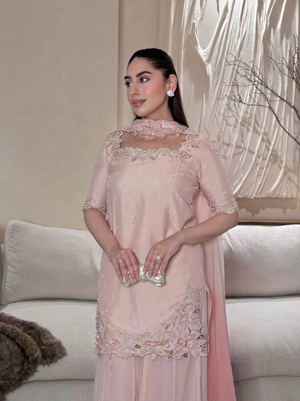 Graceful Moments Capturing Feminine Charm