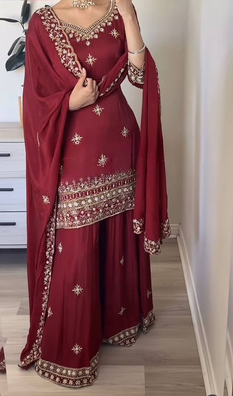 Sophisticated Charm in Maroon Fashion