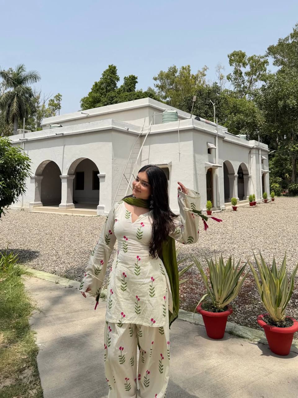 Majestic Ivory Floral Suit With Premium Designer Dupatta Elegance Collection