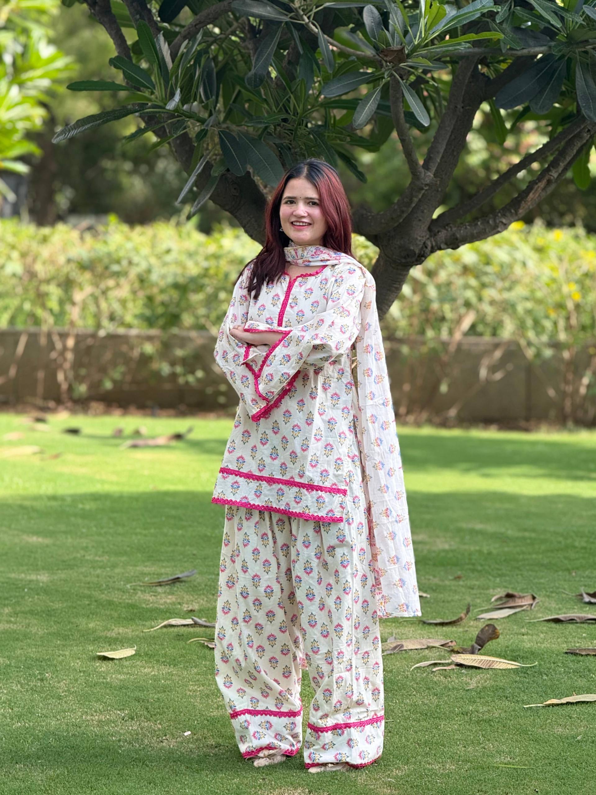 Timeless Elegance in Vibrant Suit Design