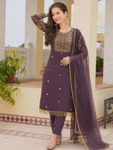 Classic Salwar Suits for Cultural Celebrations