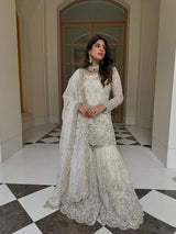 Graceful Charm of Traditional Indian Fashion