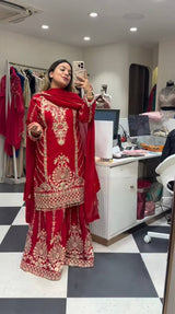 Vibrant Elegance: Celebrate Every Occasion