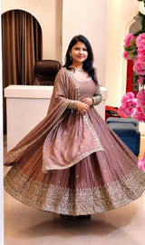 Graceful Indian Garments for Festive Events