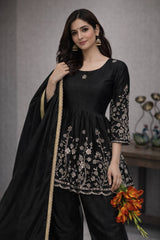 Timeless Embroidery for Traditional Attire