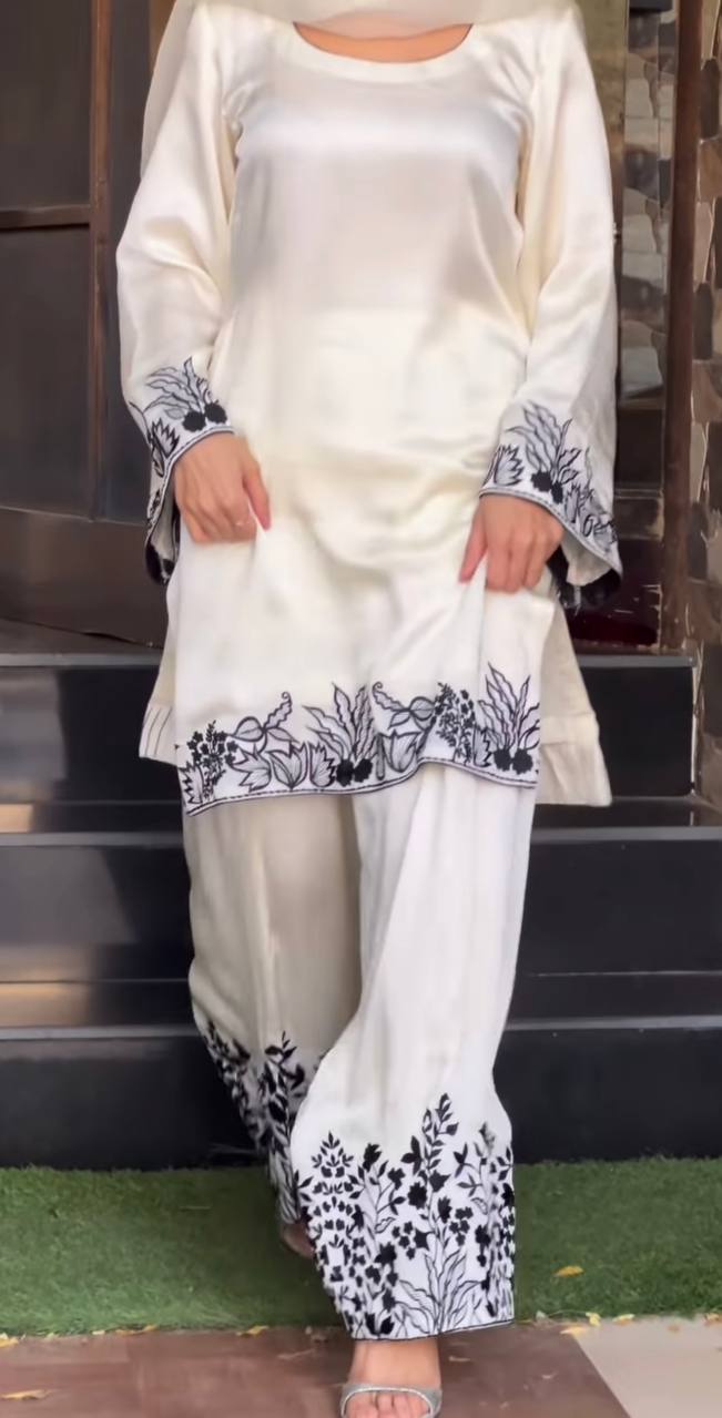 Duality in Fashion The Art of Black and White