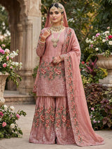 Stylish Pakistani Outfits for Festive Gatherings