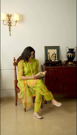 Timeless Elegance: Fashion for Thoughtful Moments