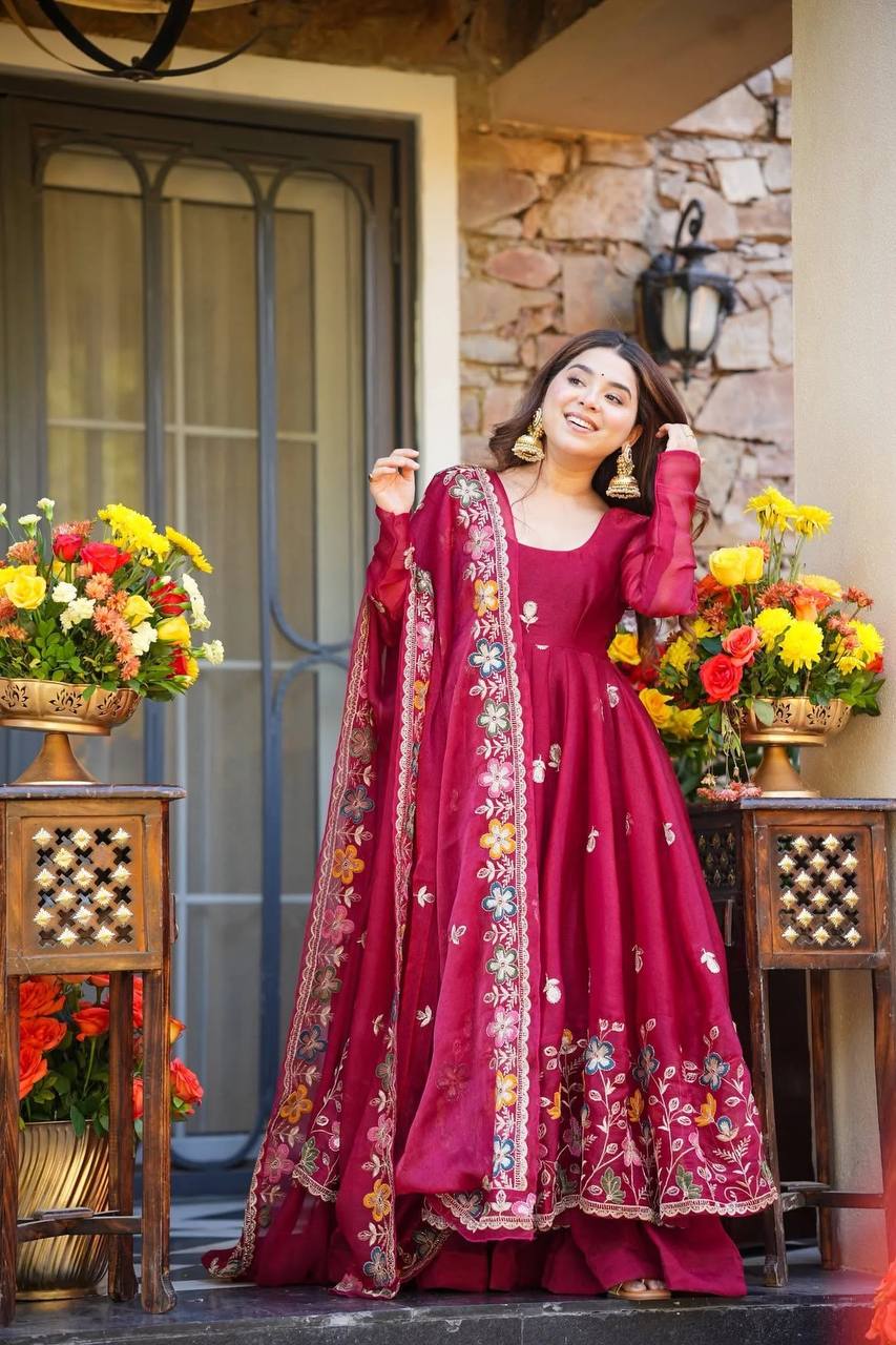 Majestic Ruby Threadwork Anarkali Dress for Festive Soirees - M [38]