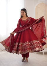 Sophisticated Anarkali for Celebratory Occasions