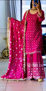 Glamourous Heritage Fusion Wear