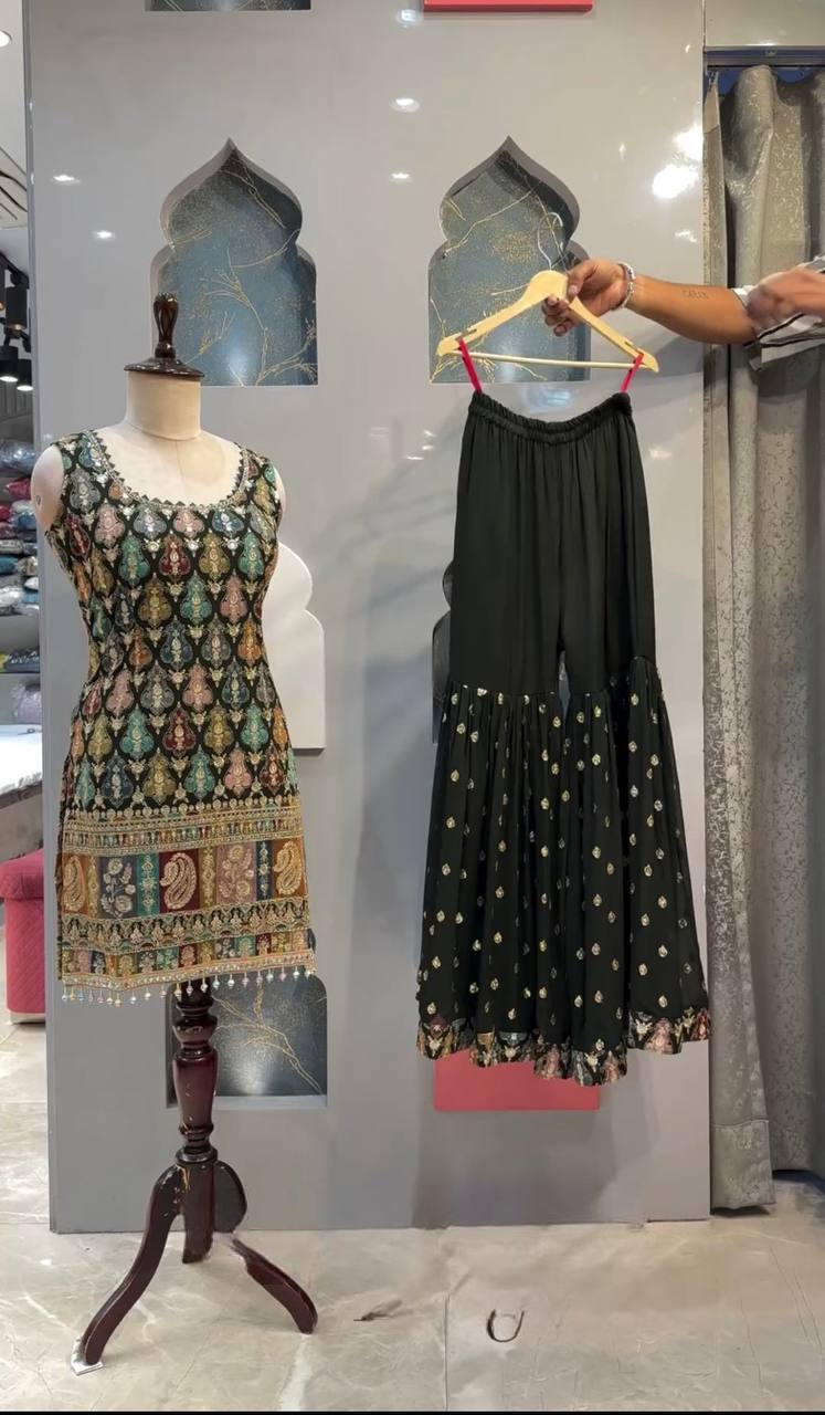 Presenting New Designer Long Pakistani Suit Top , Sharara and Dupptta In Fancy Style