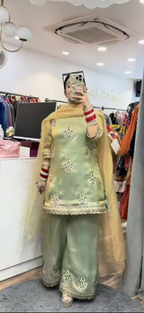 Chic and Stylish Ethnic Ensemble Awaits