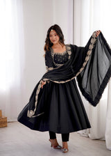 Effortless Elegance Redefine Your Personal Style