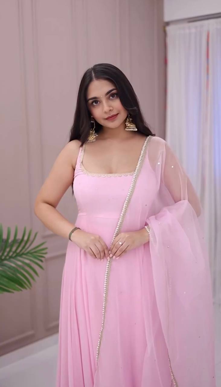 Graceful Moments in Blush and Beauty