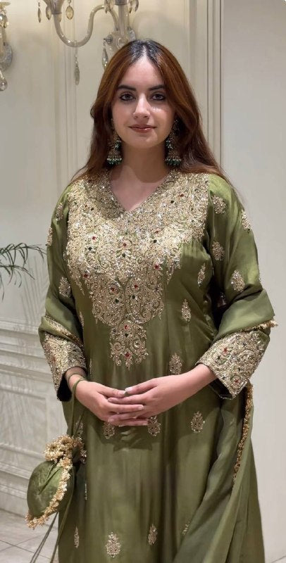 Refined Embroidered Suit for Fashion Enthusiasts