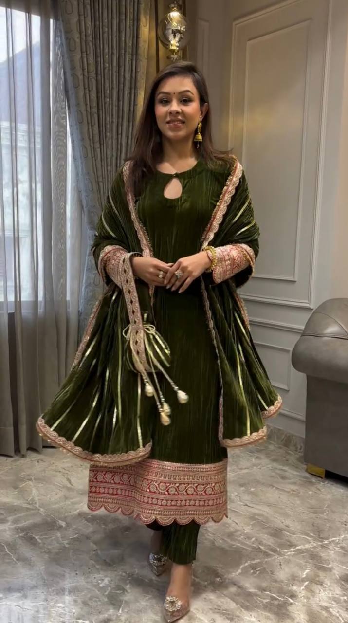 PARTY WEAR TOP AND  PANT WITH FANCY DUPPATA