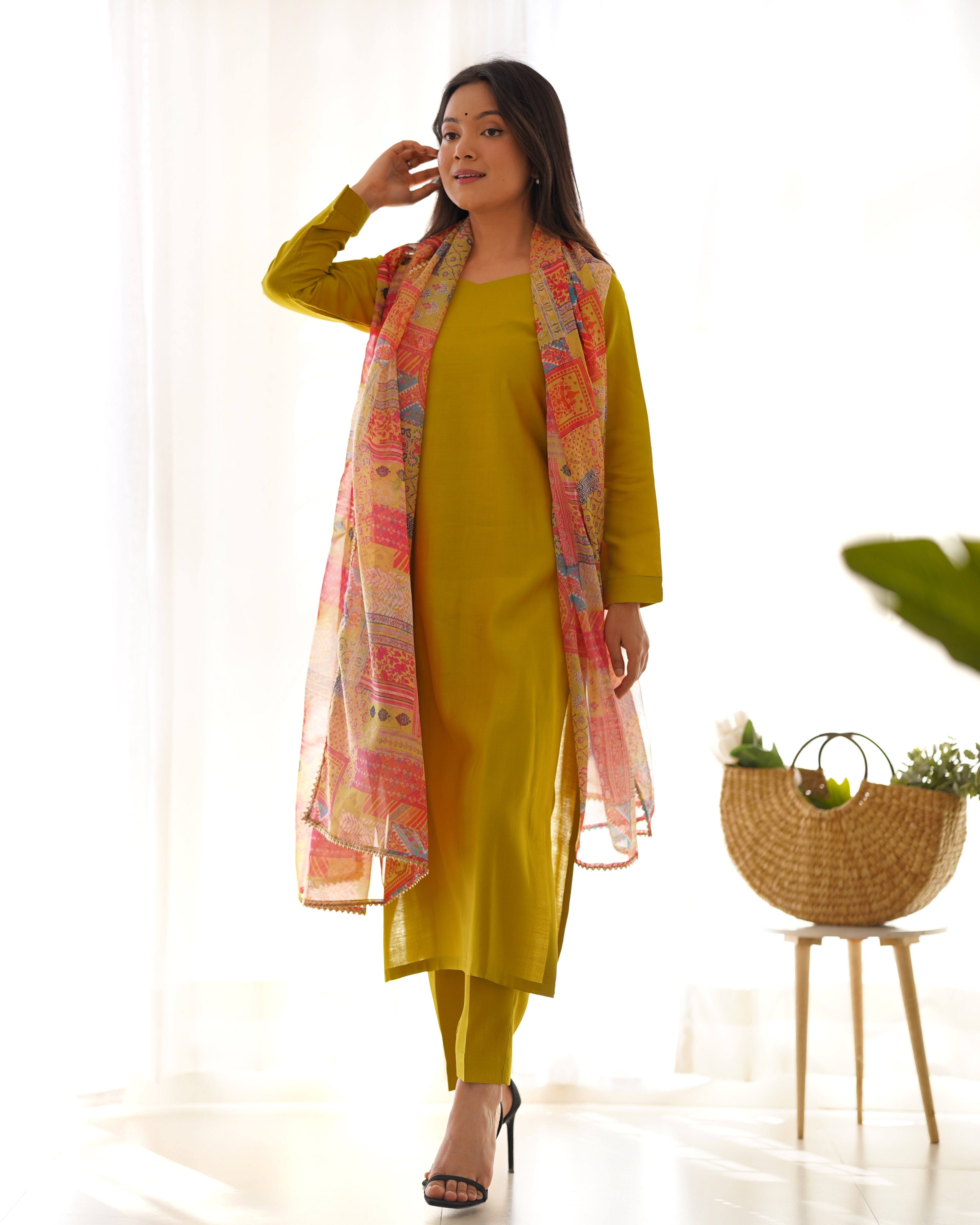 PRESENTING NEW SUMMER WEAR AND OFFICE WEAR PURE SOFT HEAVY VISCOSE STRAIGHT FIT KURTA WITH DUPPTA SET,PENT READY TO WEAR